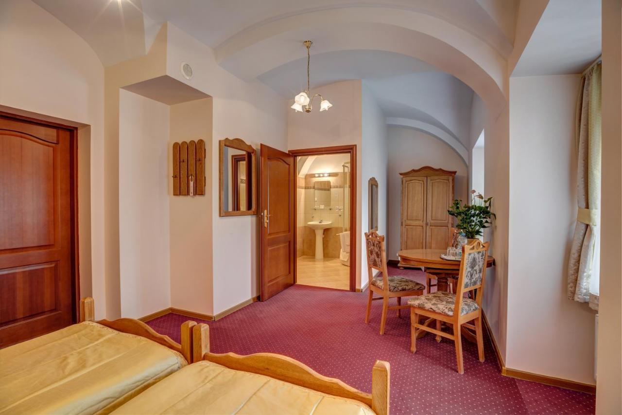 Twin Room building number 4