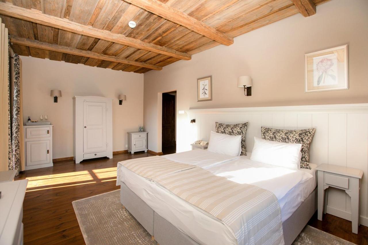 Standard Twin Room Plus