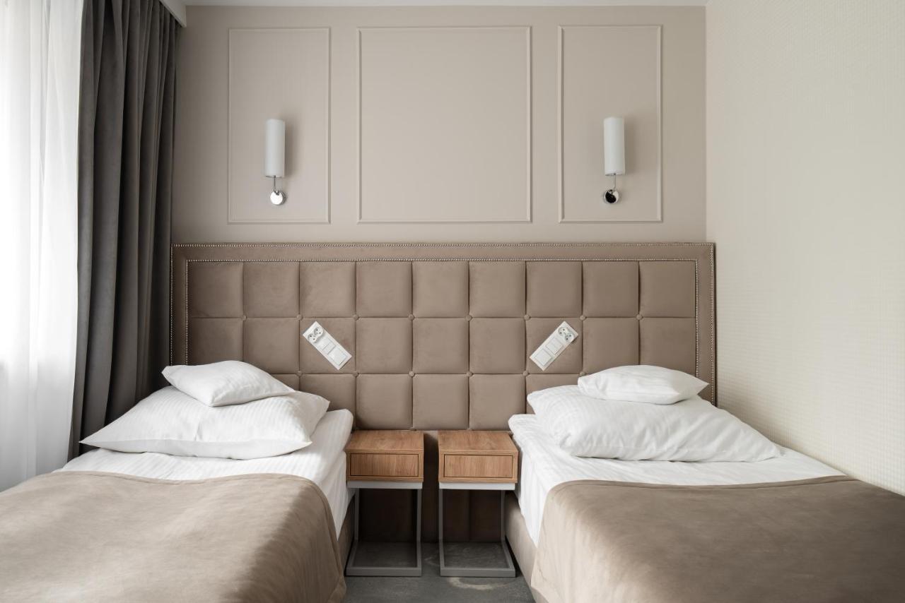Large Single Room