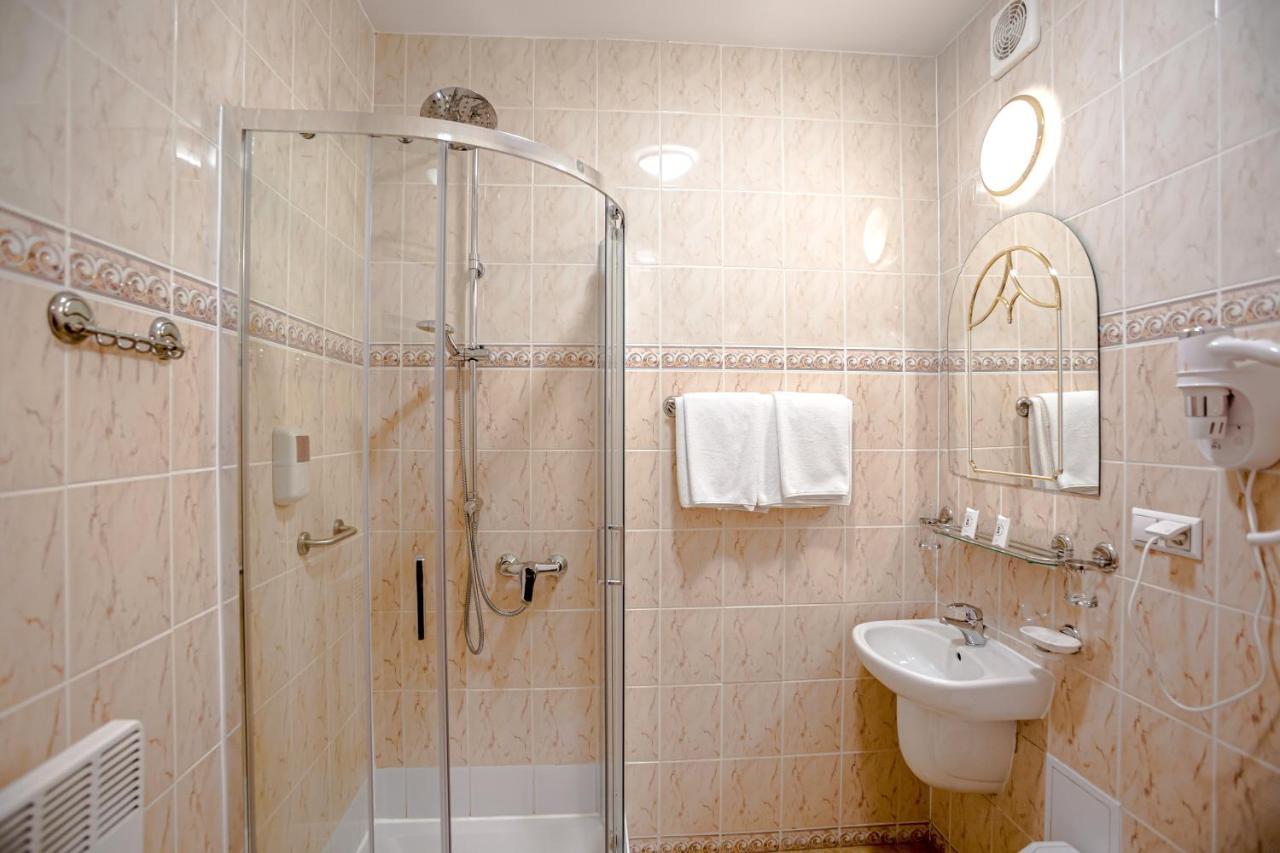 Standard Double Room building number 7