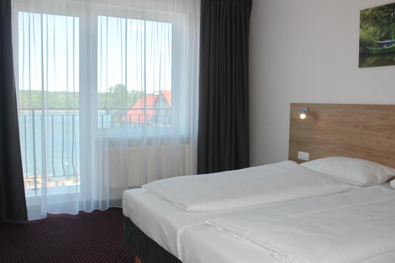 Double or Twin Room Balcony Lake View