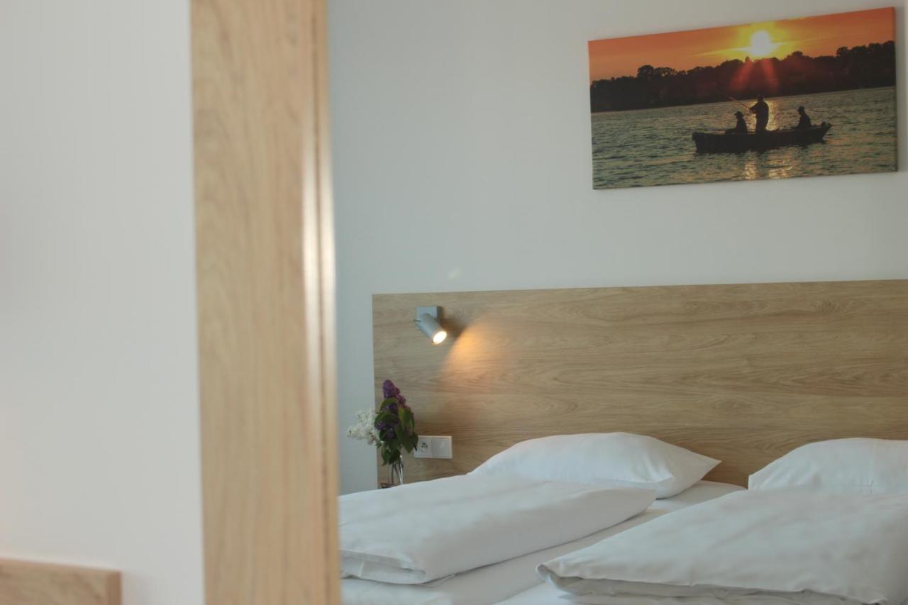 Double or Twin Room Balcony Lake View