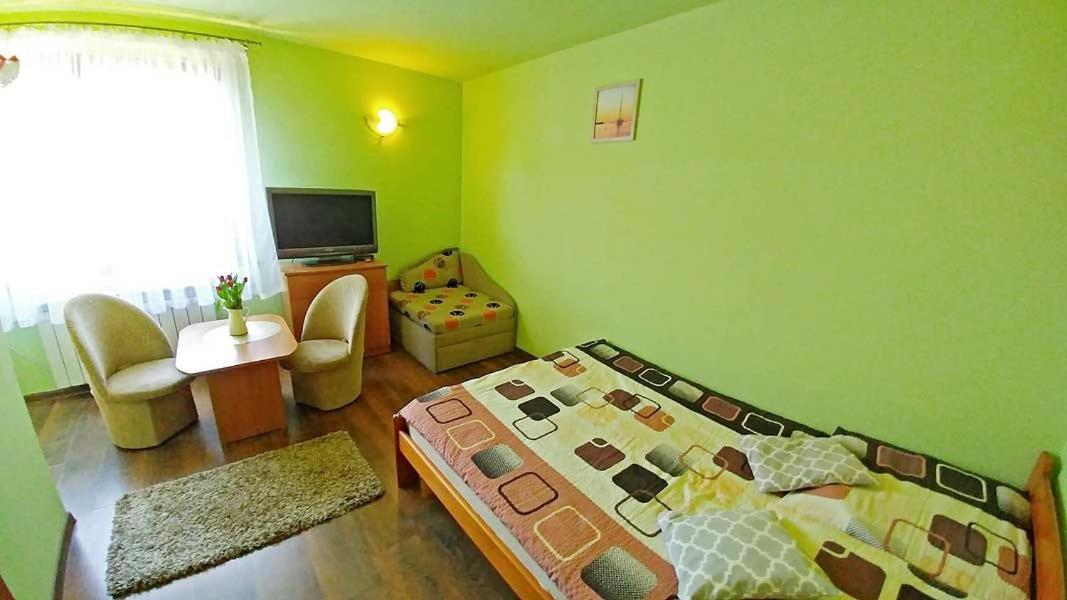 Large Double Room
