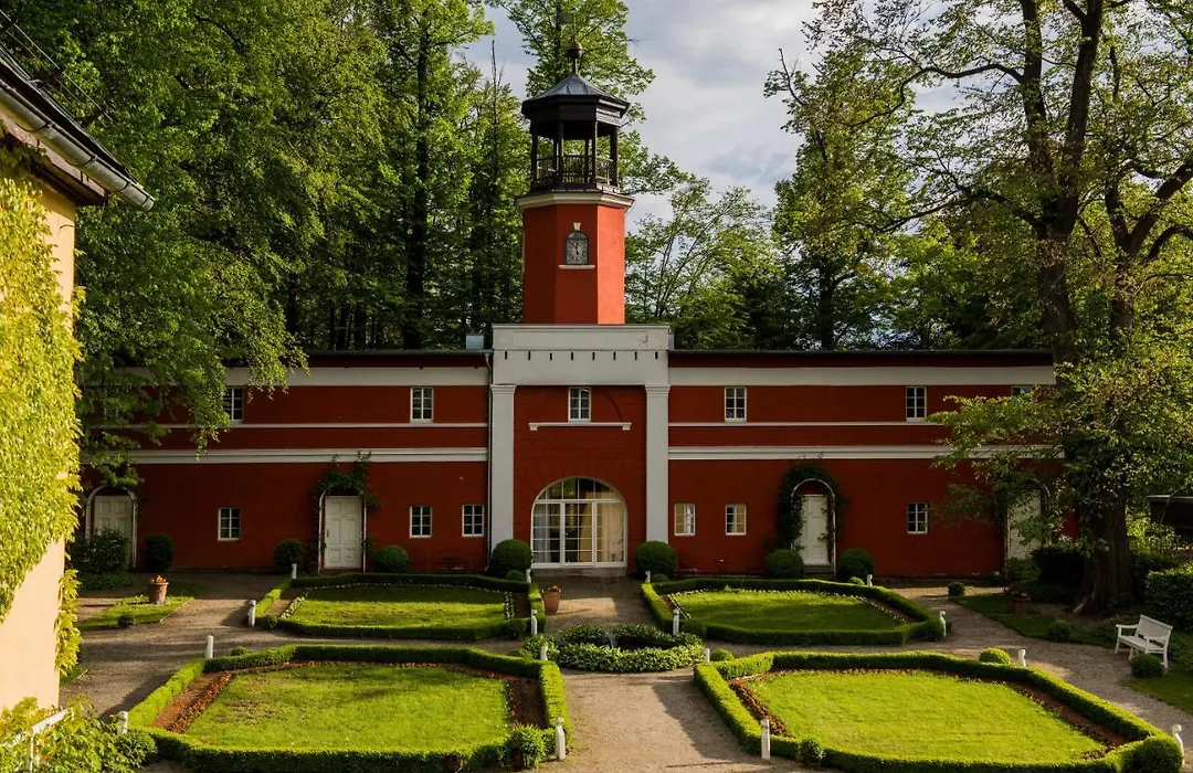 Hotel Palac Staniszow-1