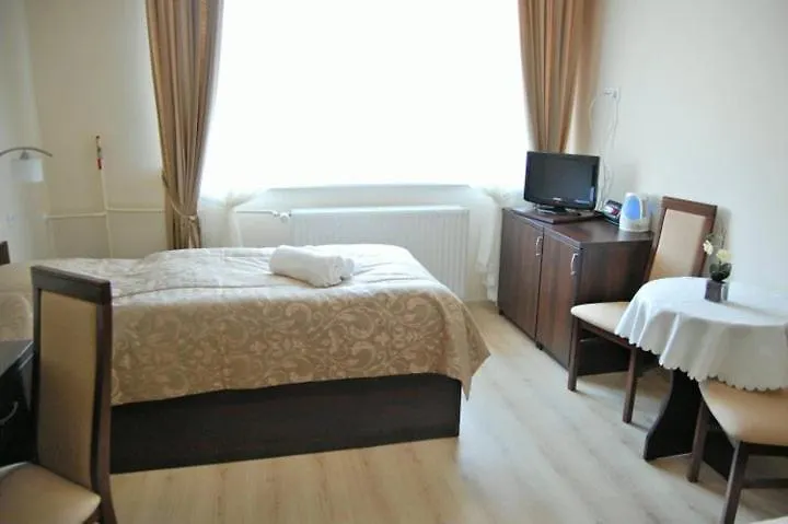 Solanki Medical Spa-1