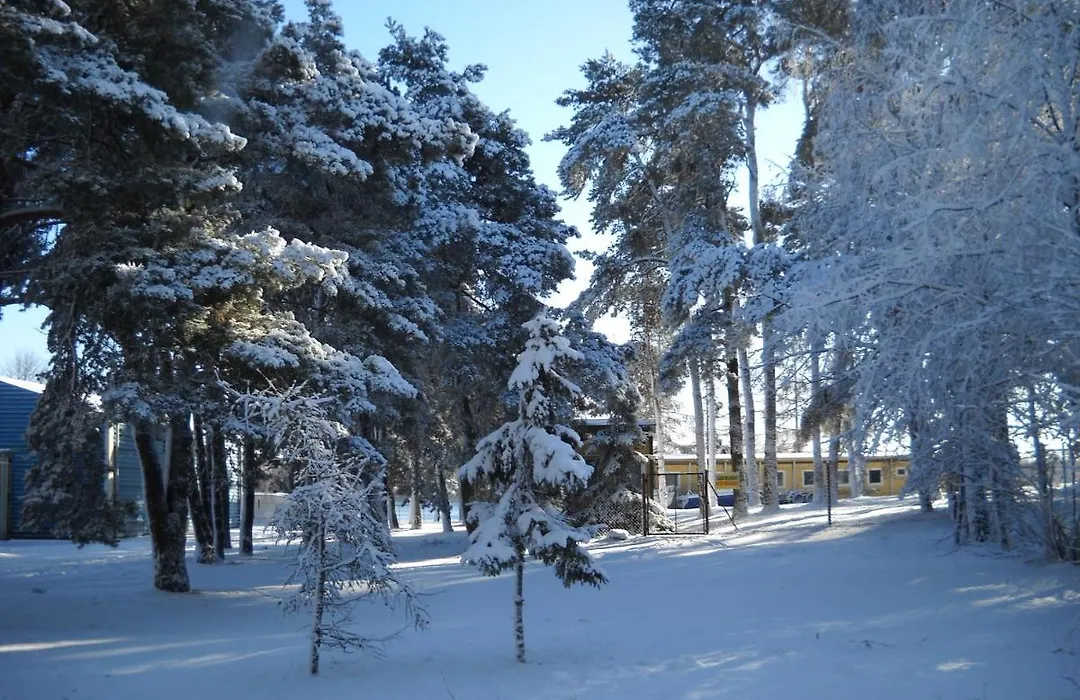 Ośrodek Wypoczynkowo - Szkoleniowy Bogdanka-1