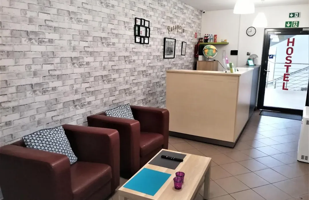 Hostel Gliwice Centrum Parking-1