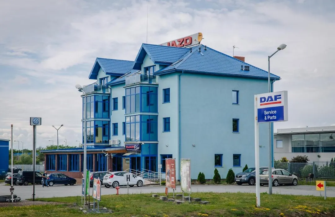 Zajazd Blue-1