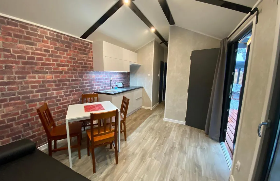 Domy nad morzem - Chata Pirata- Tiny House-1