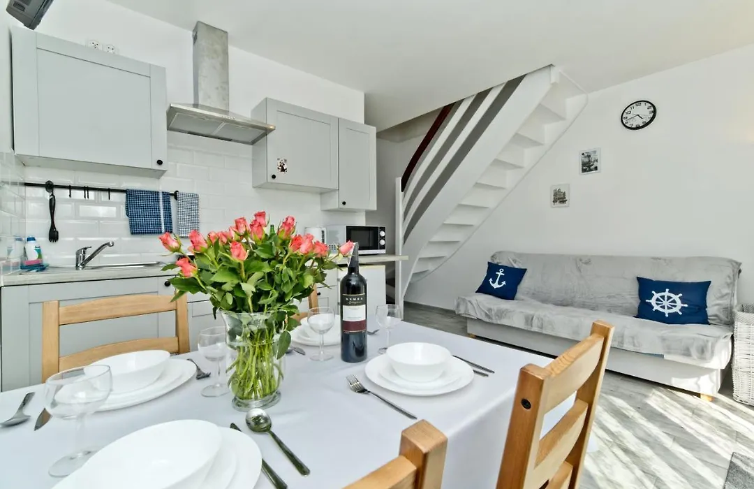 Apartamenty In Chałupy Kaperska-1