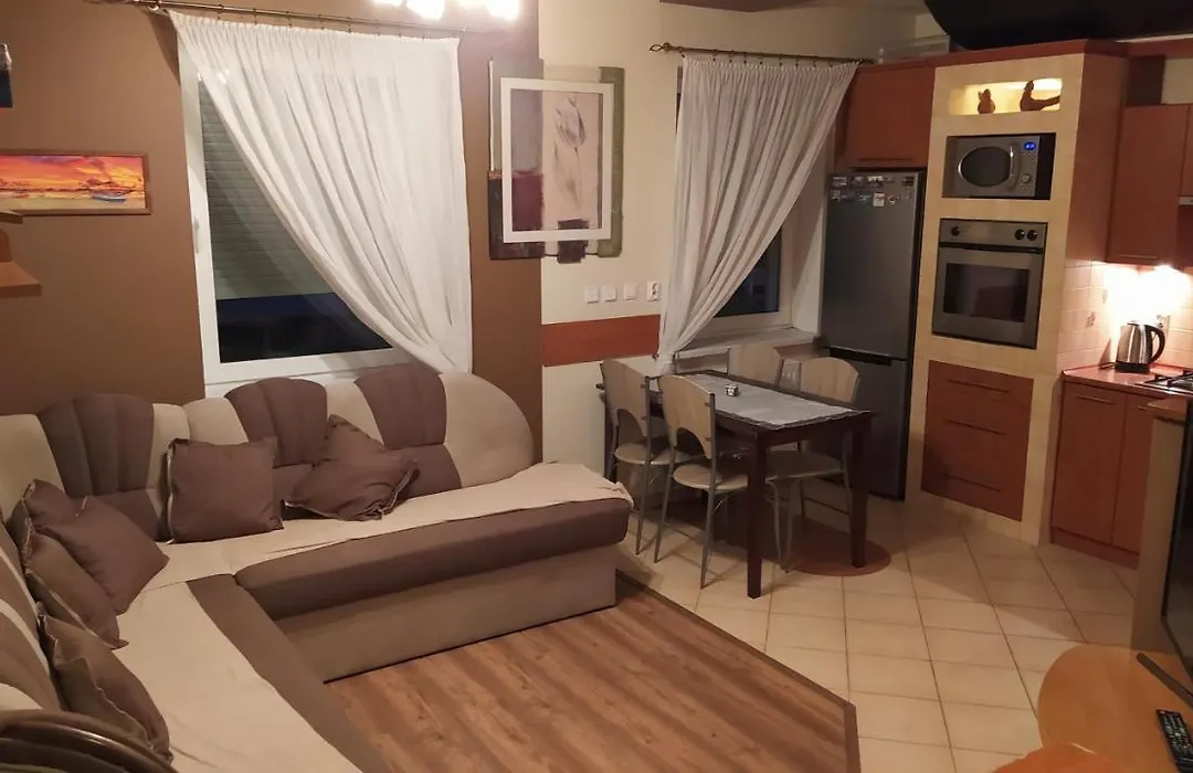 Apartament na Kawiarach-1