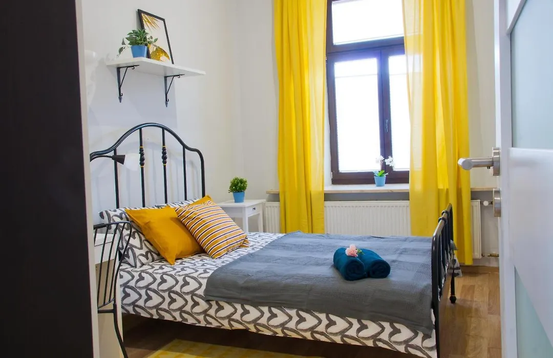Apartament Turkusowy Świętoduska 12-1