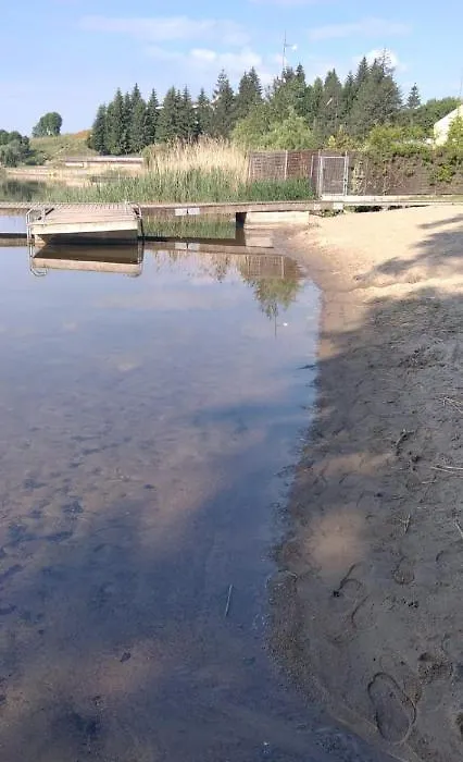 Domki letniskowe nad jeziorem Lubie-1