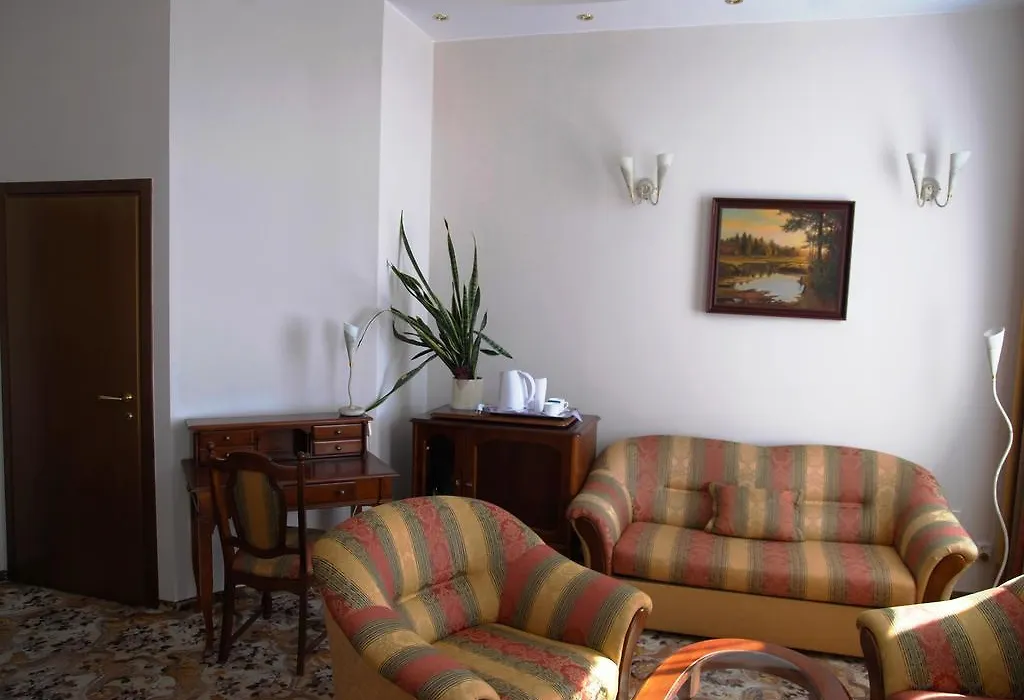 Hotel Savoy-1