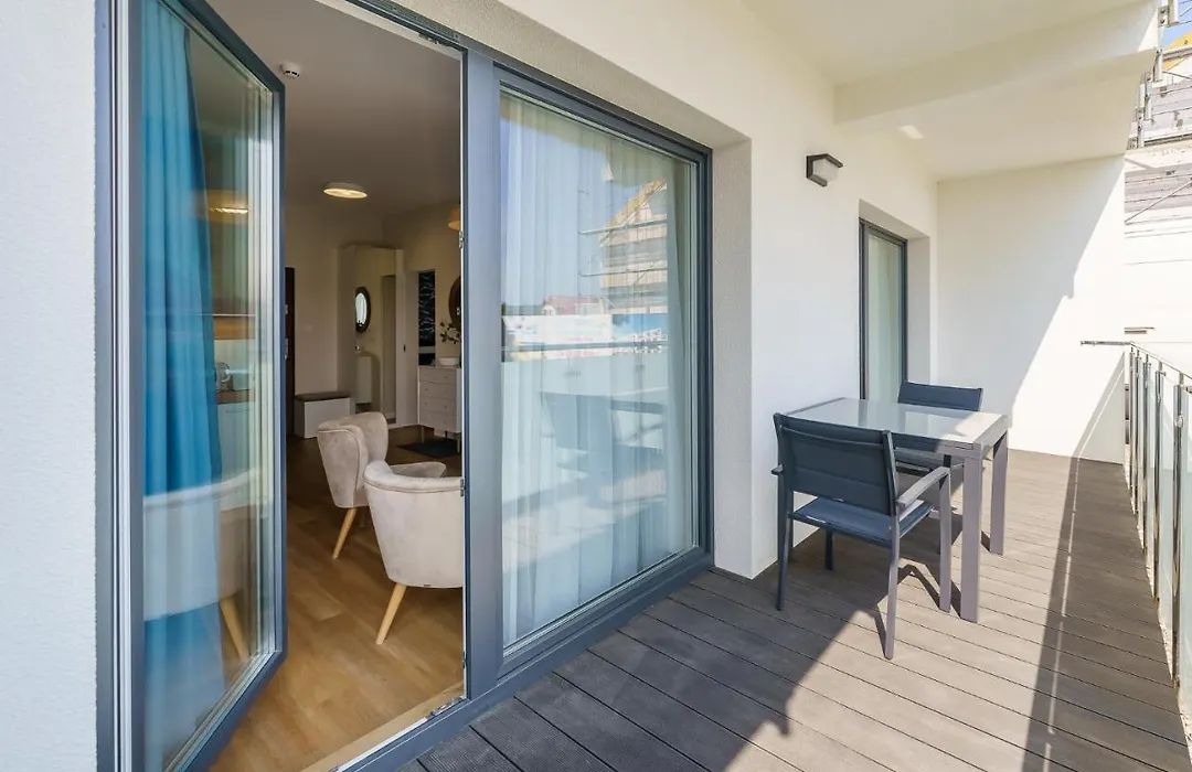 Sunset Resort Ii, Nadmorska 104-1