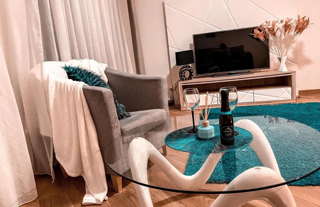 Apartament Solna 80 - Centrum Miasta z podziemnym garażem-1
