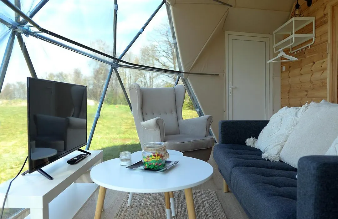 Wiosna Glamp-1