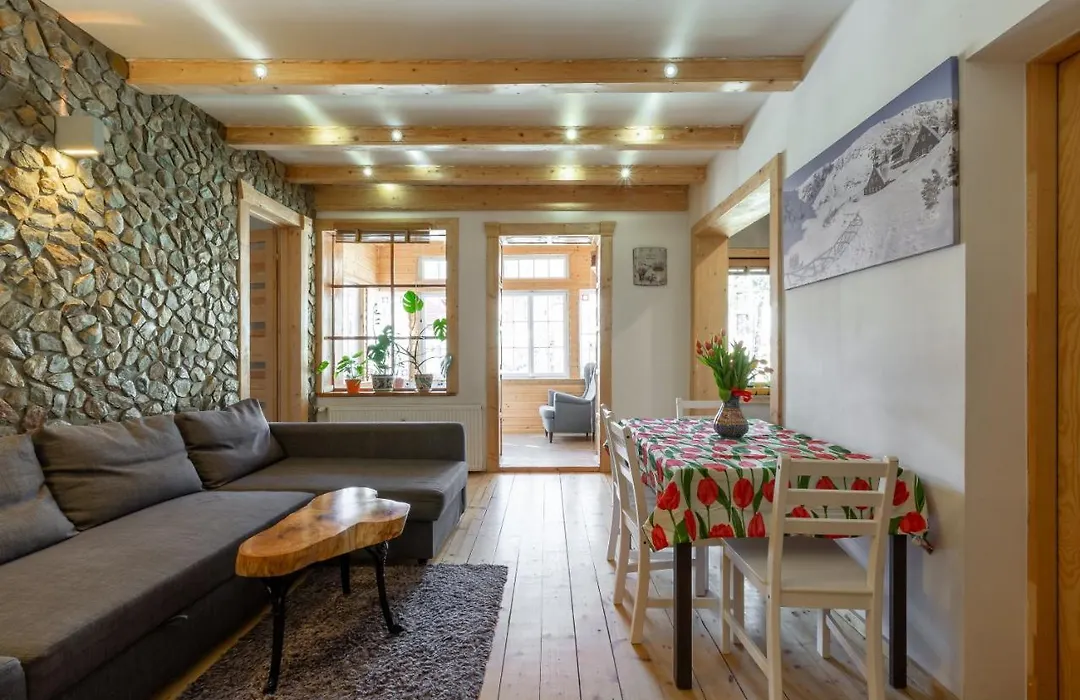 Apartamenty Pod Skocznią-1