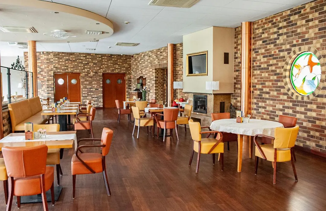 Hotel Spichlerz Lubawa-1