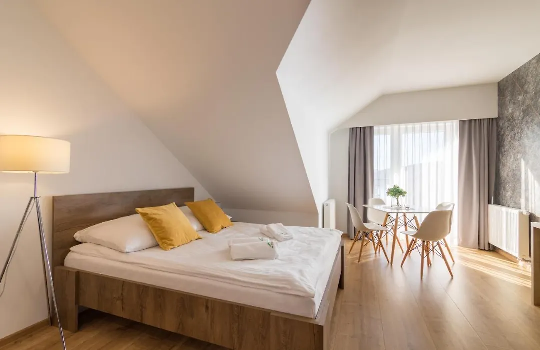 Na Wzgórzu FAMILY RESORT-1