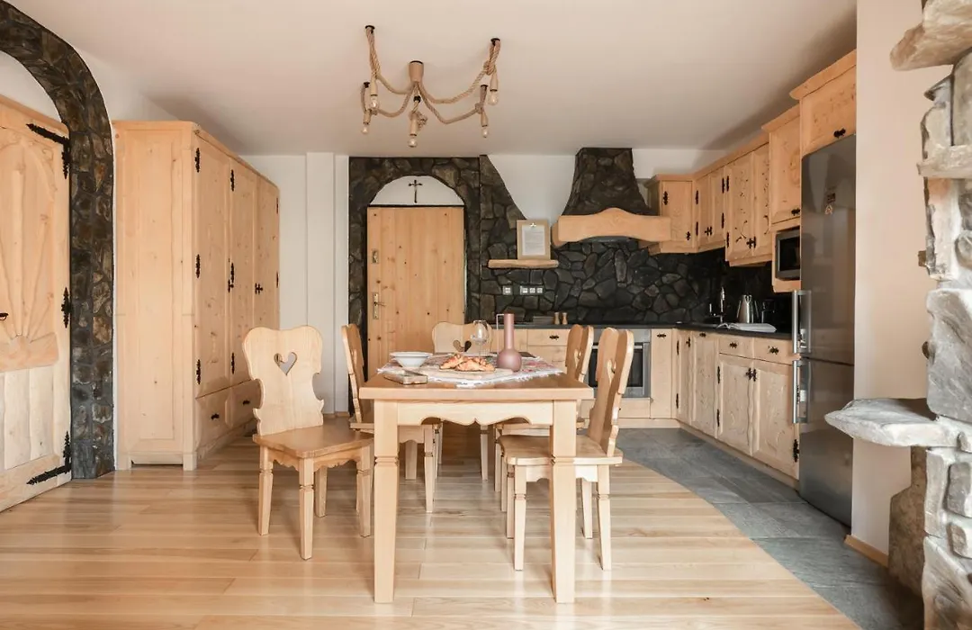 Apartamenty w Chmurach-1