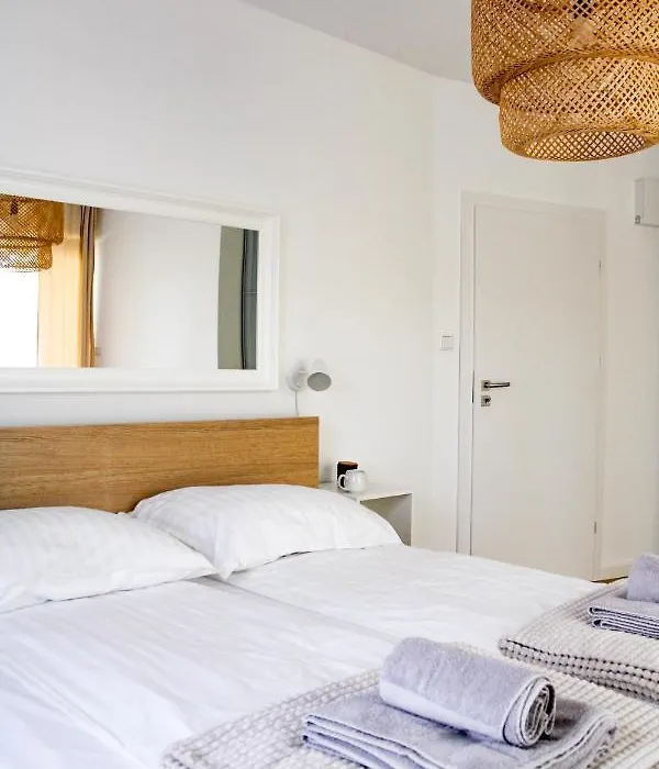 Apartament Przy Plaży Arka , z widokiem na Morze :)-1