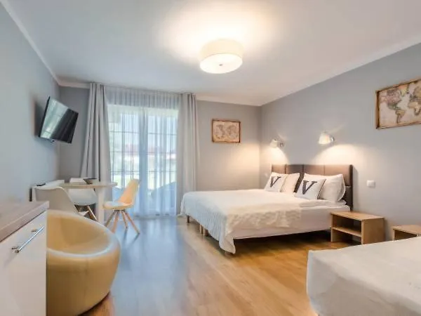 Villa Varsovia Rowy-1