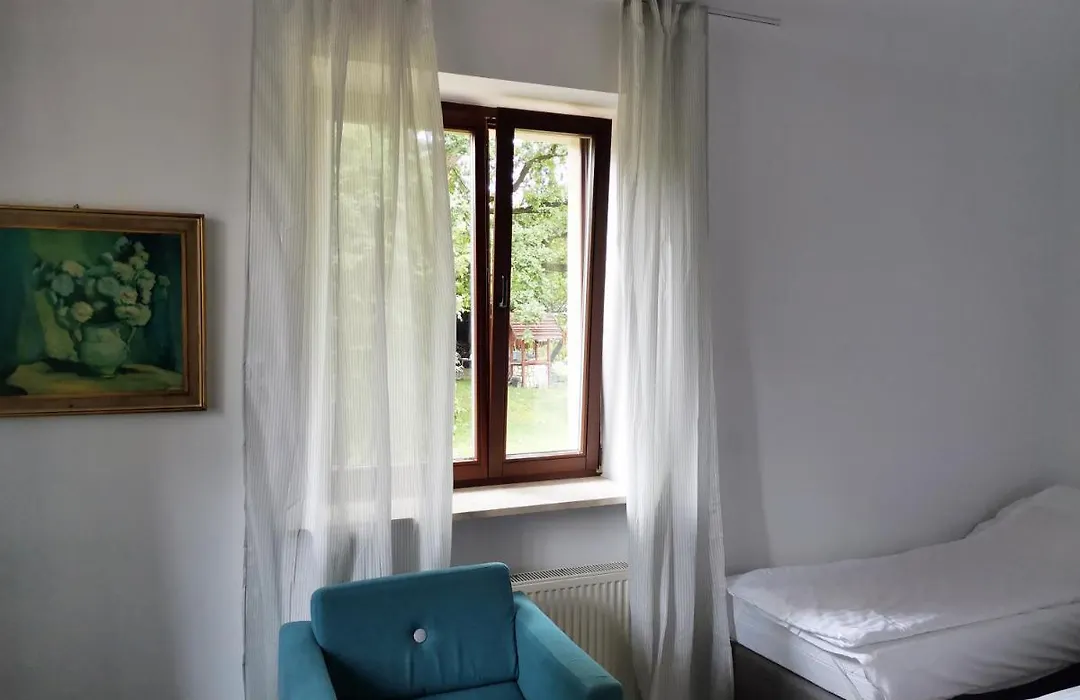 Ohotelik Pensjonat w Poniatowej-1