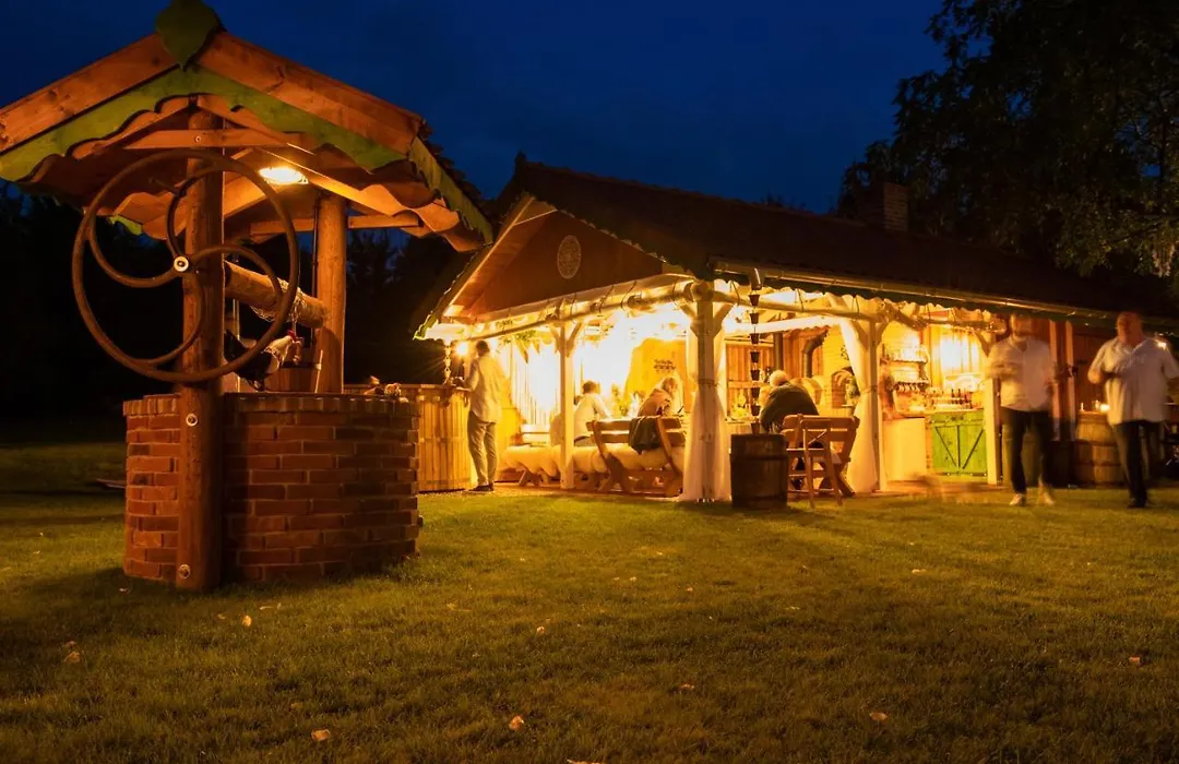 Zielony Domek w Nartach - Mazury-1