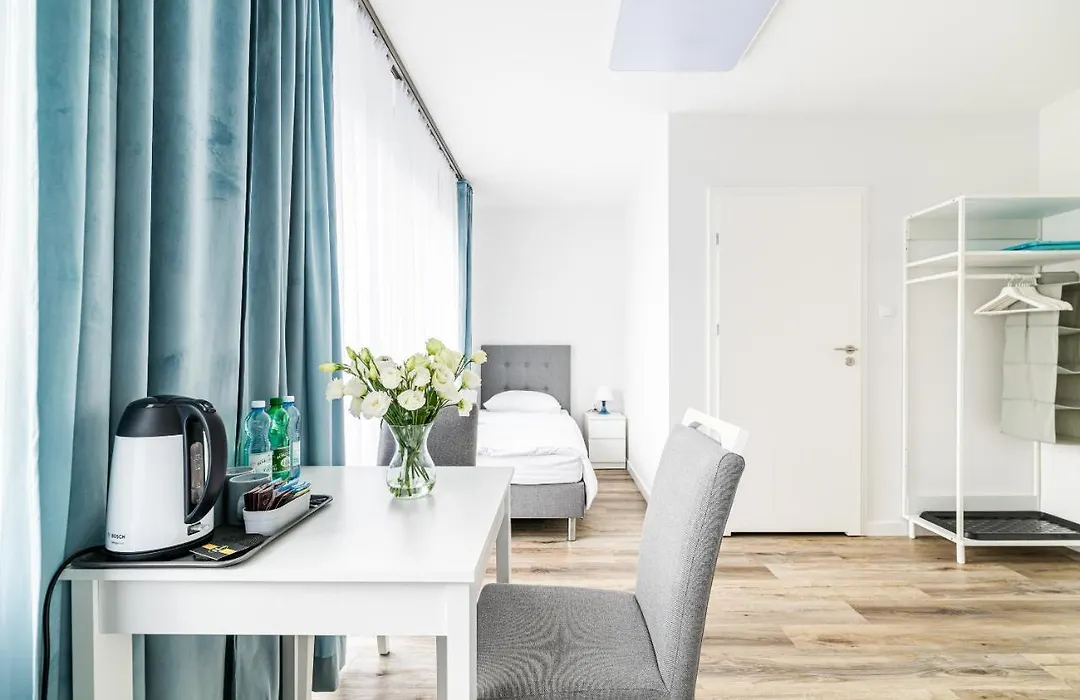 Expo Hostel-1