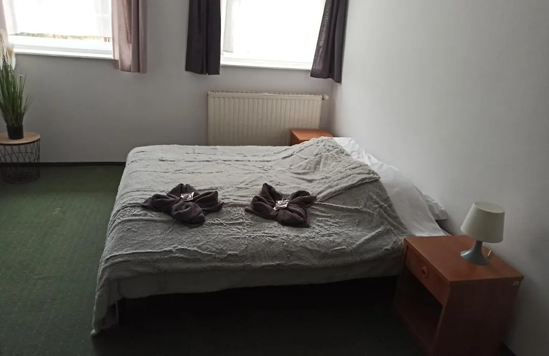 Gościniec Silver-1