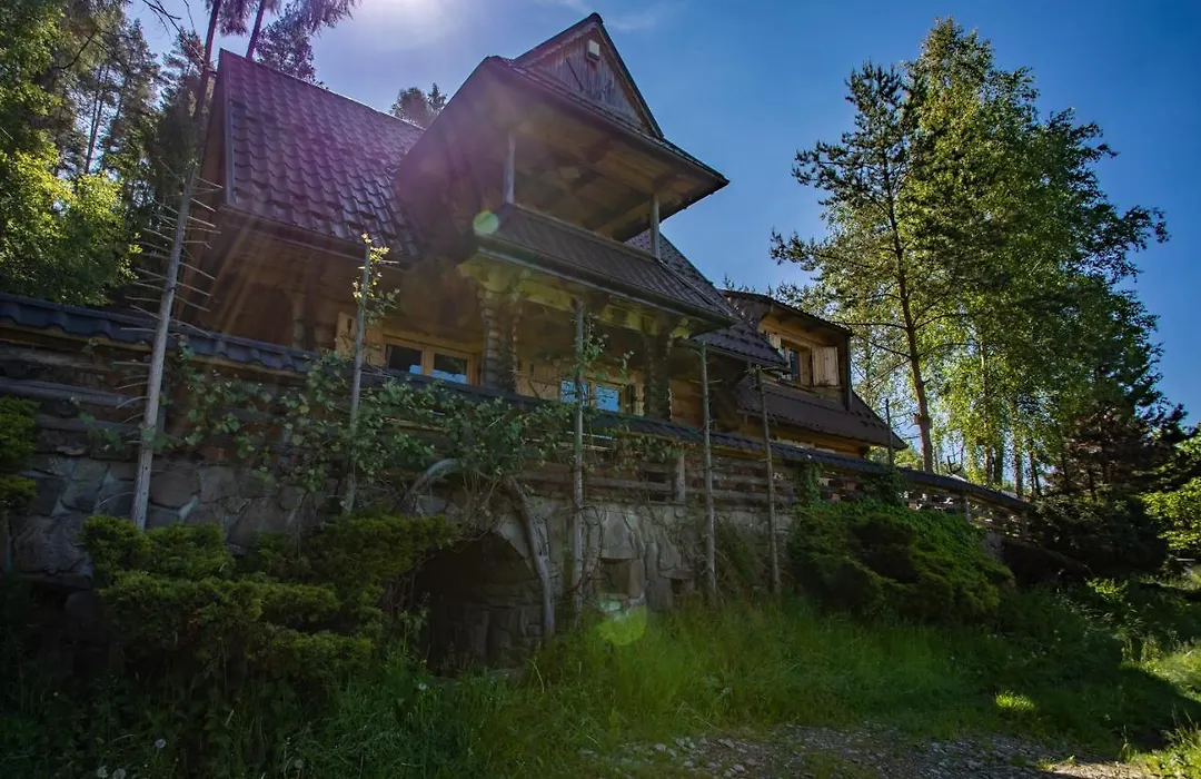 Bacówka w górach- Kolasówka-1