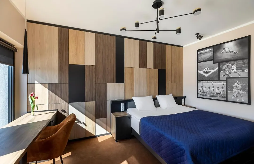 Hotel Kozerki-1