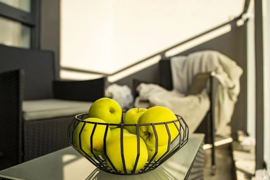Apartament Nowa Grunwaldzka-1