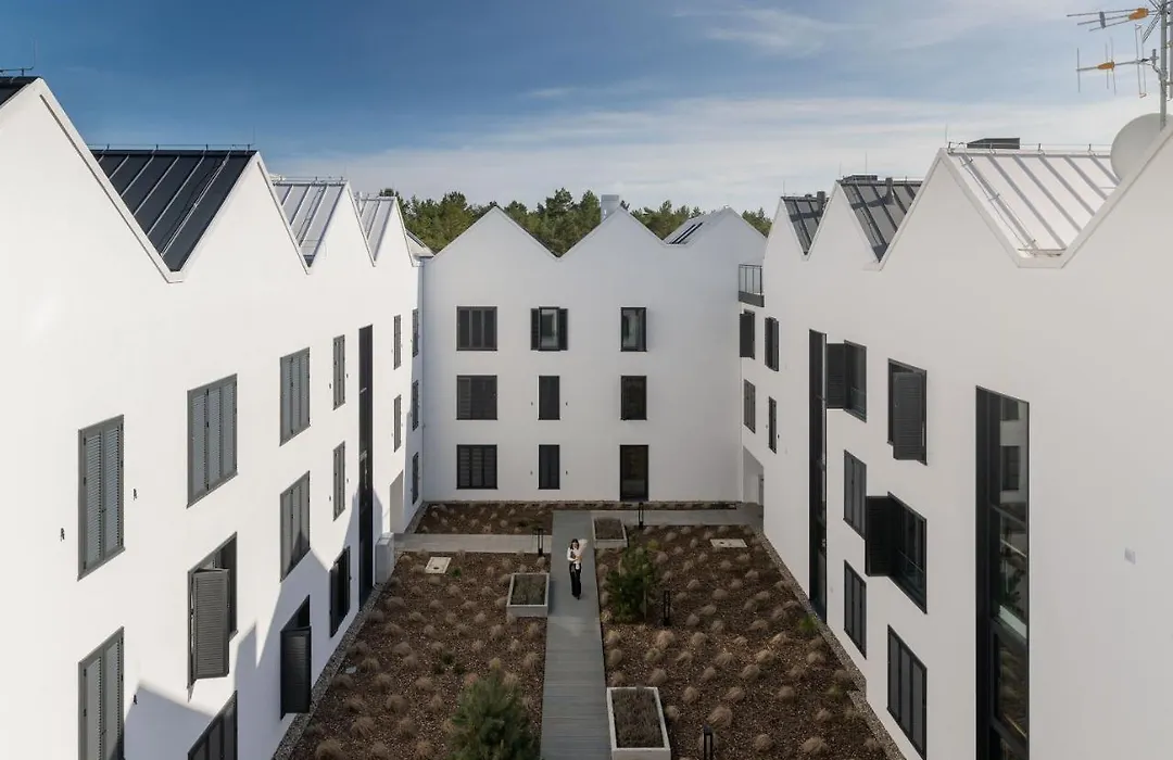 Apartamenty In Porto Leba-1