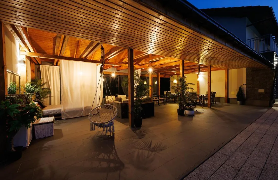 Seo2 Rewal - Apartamenty Z Osobnym Wejsciem, Grzany Basen, Darmowe Sauny, Parking, Grill, Wifi-1