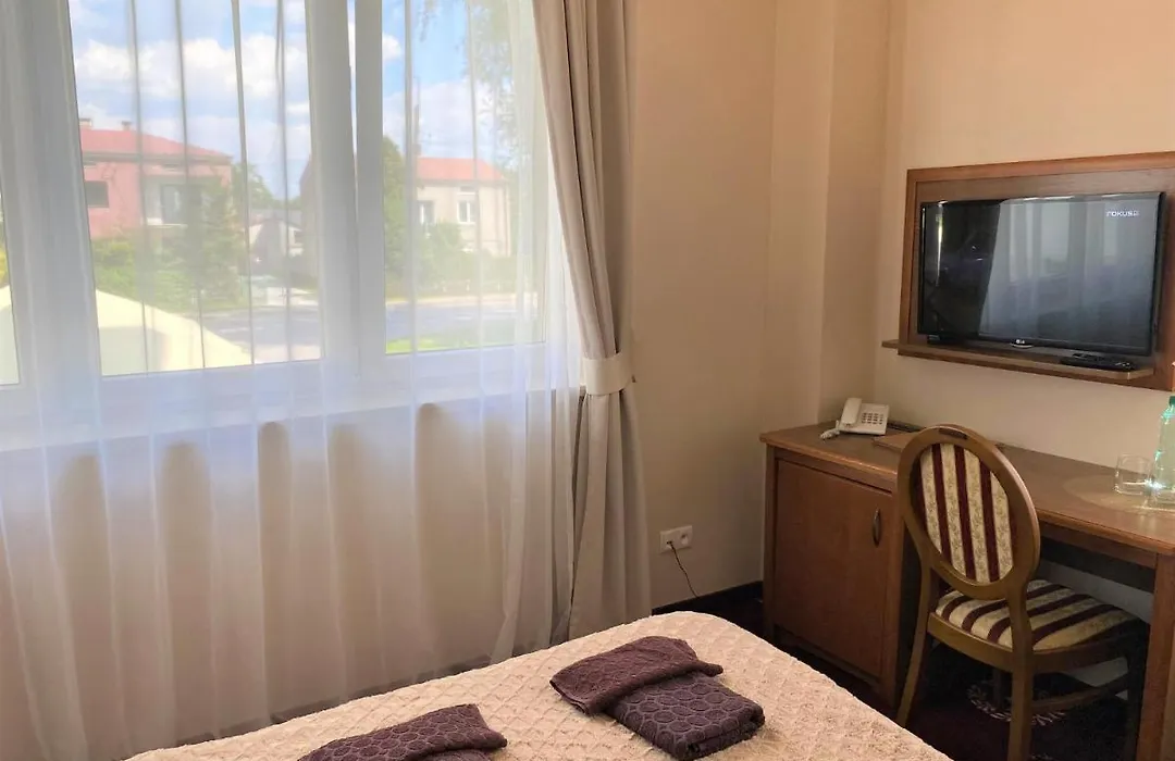 Hotel President-1