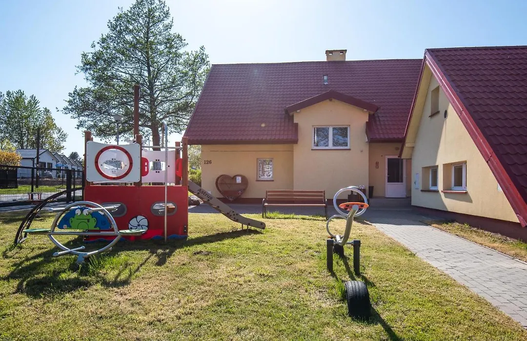 Nad brzegiem Bałtyku-1