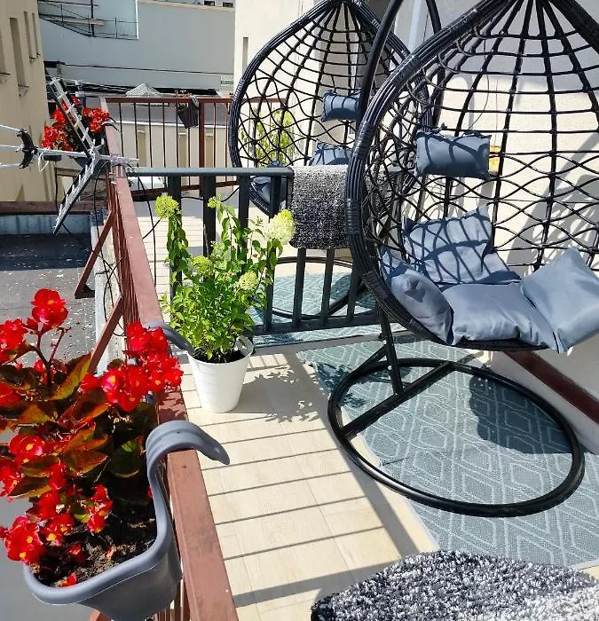 Apartament Złoty z Jacuzzi-1