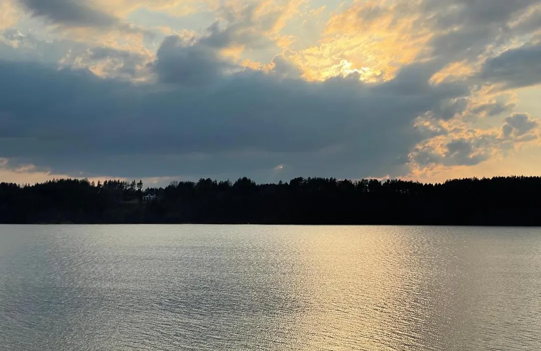 Karmelowe Domki Kaszuby, Z Jacuzzi Na Tarasie Z Widokiem Na Jezioro-1