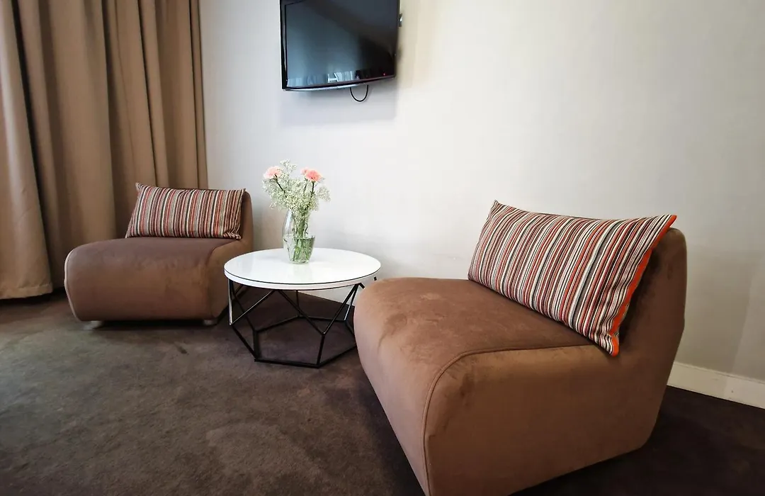 Platinum Apartments Aparthotel-1