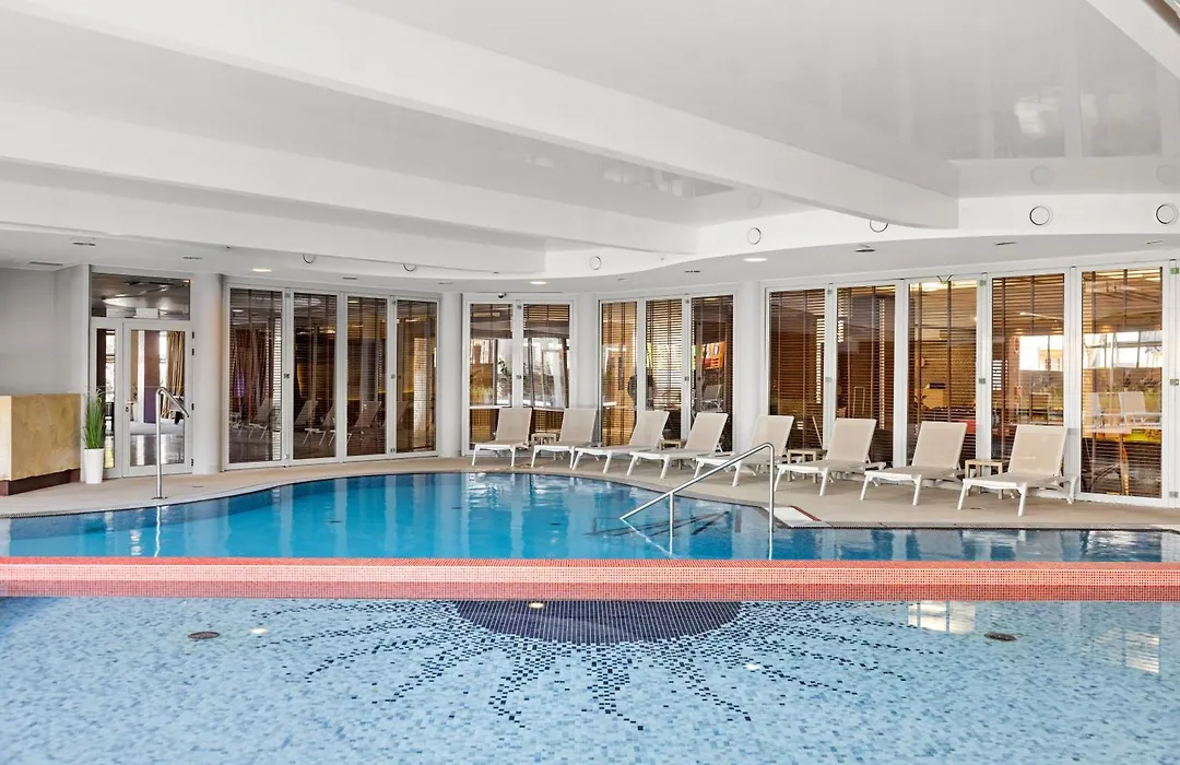 Maloves Resort & Spa-1