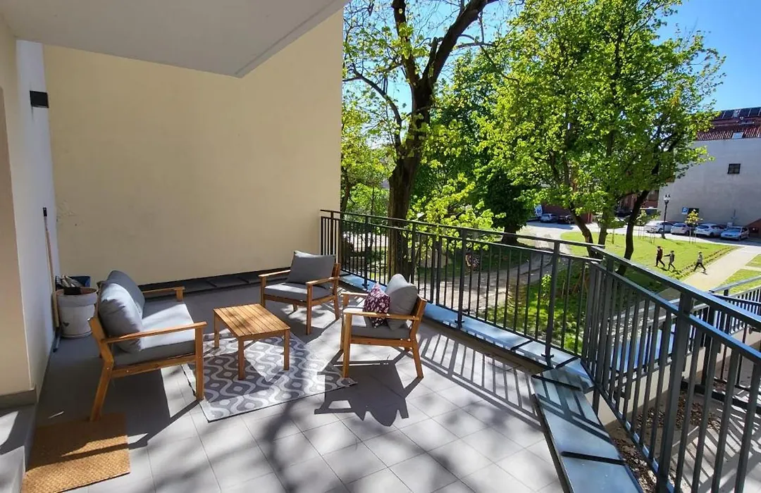 Komfortowy Apartament Przy Bramie Targowej z tarasem- Old Town-1