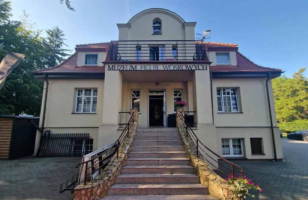 Ośrodek Promenada- Domki-1