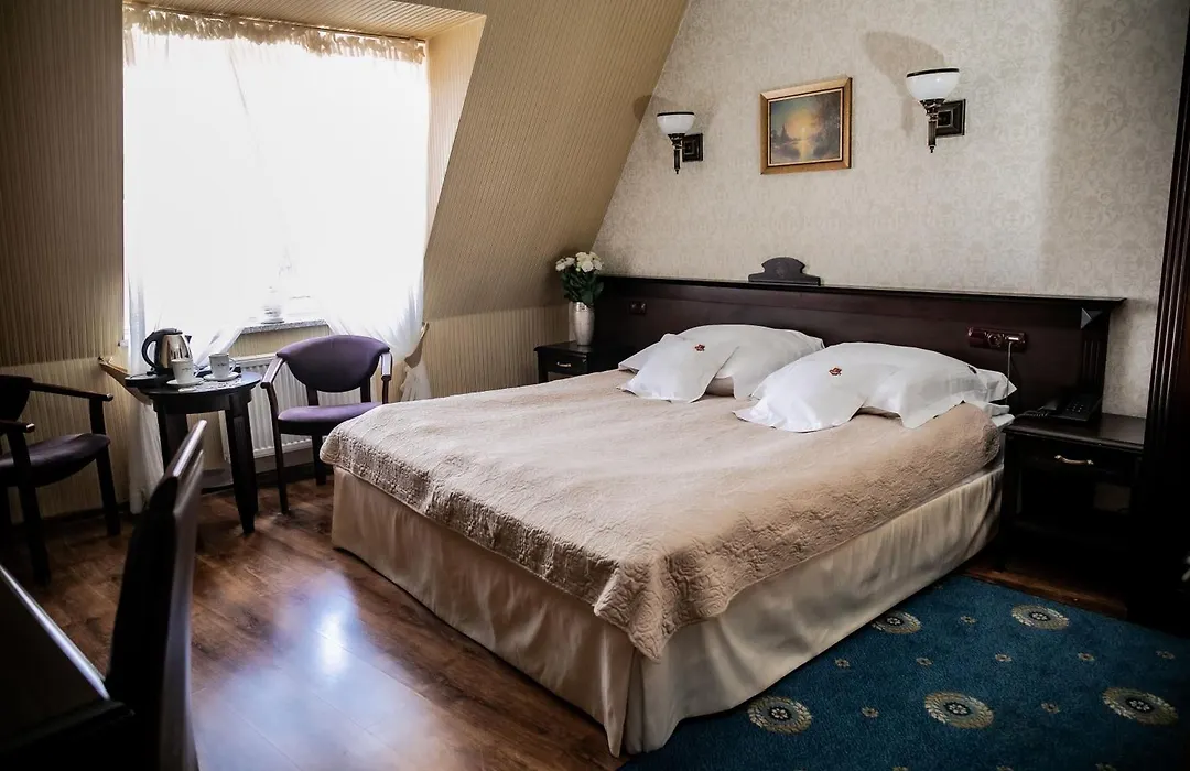 Oławian Hotel-1