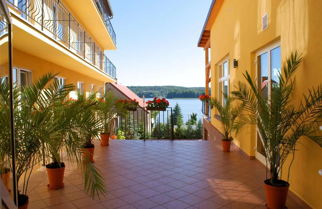 Hotel Huszcza-1