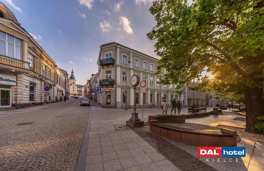 Hotel Dal Kielce-1