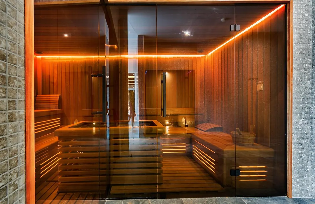 Golden Line Apartments-1