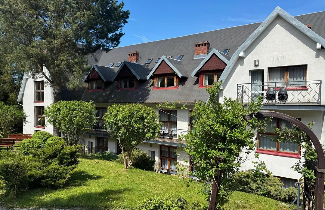 Perla Swieradowa-1