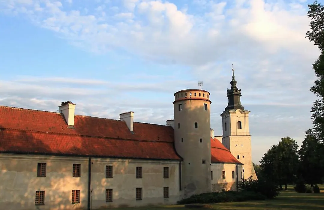 Hotel Podklasztorze-1